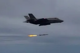 美国批准对韩国出售中程空对空导弹 价值4400亿美元